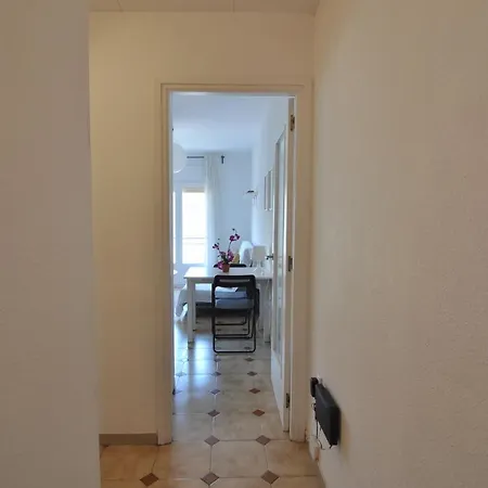 Rnet - Sevilla - Costa Brava Apartment *